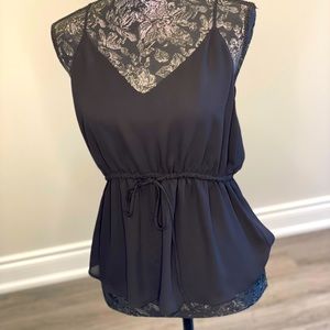 Aritizia - Babaton - Sexy Black camisole top!